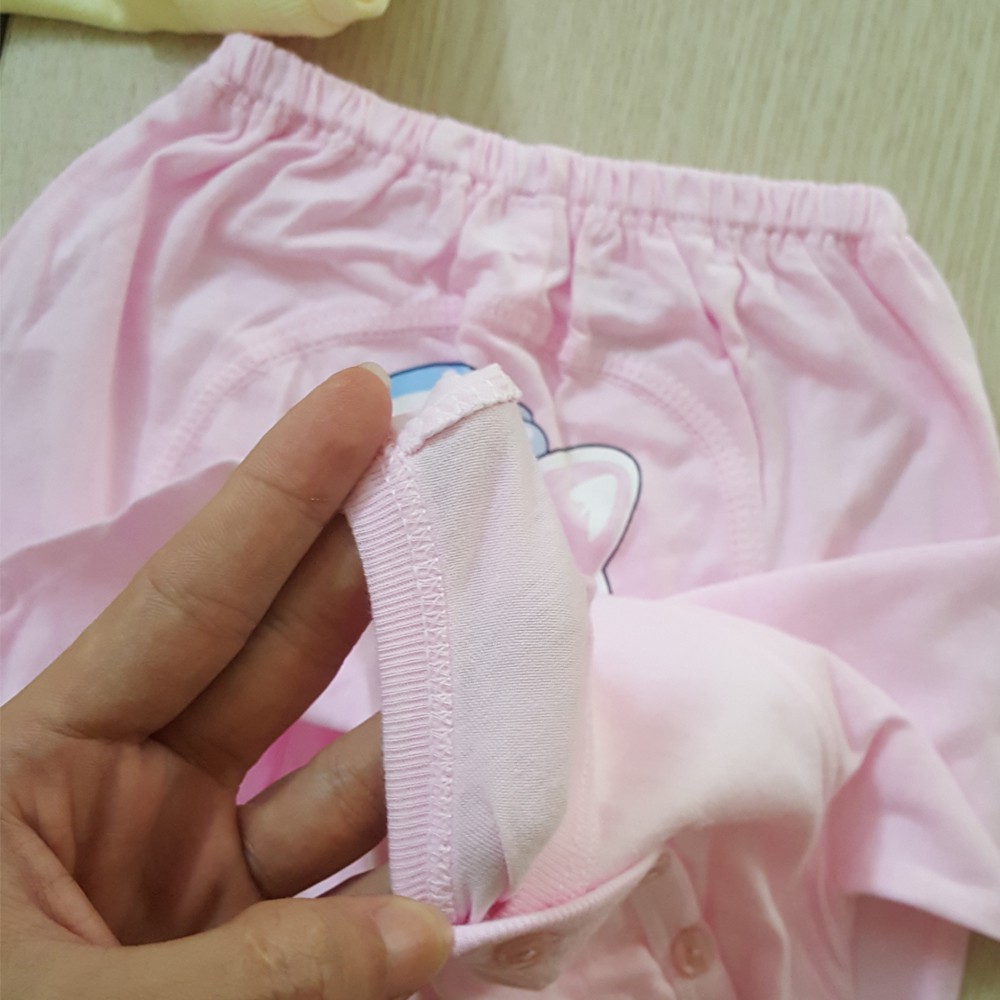 Bộ sơ sinh dài tay Uala cúc lệch chất liệu cotton họa tiết mông thú cho bé từ 3-5kg