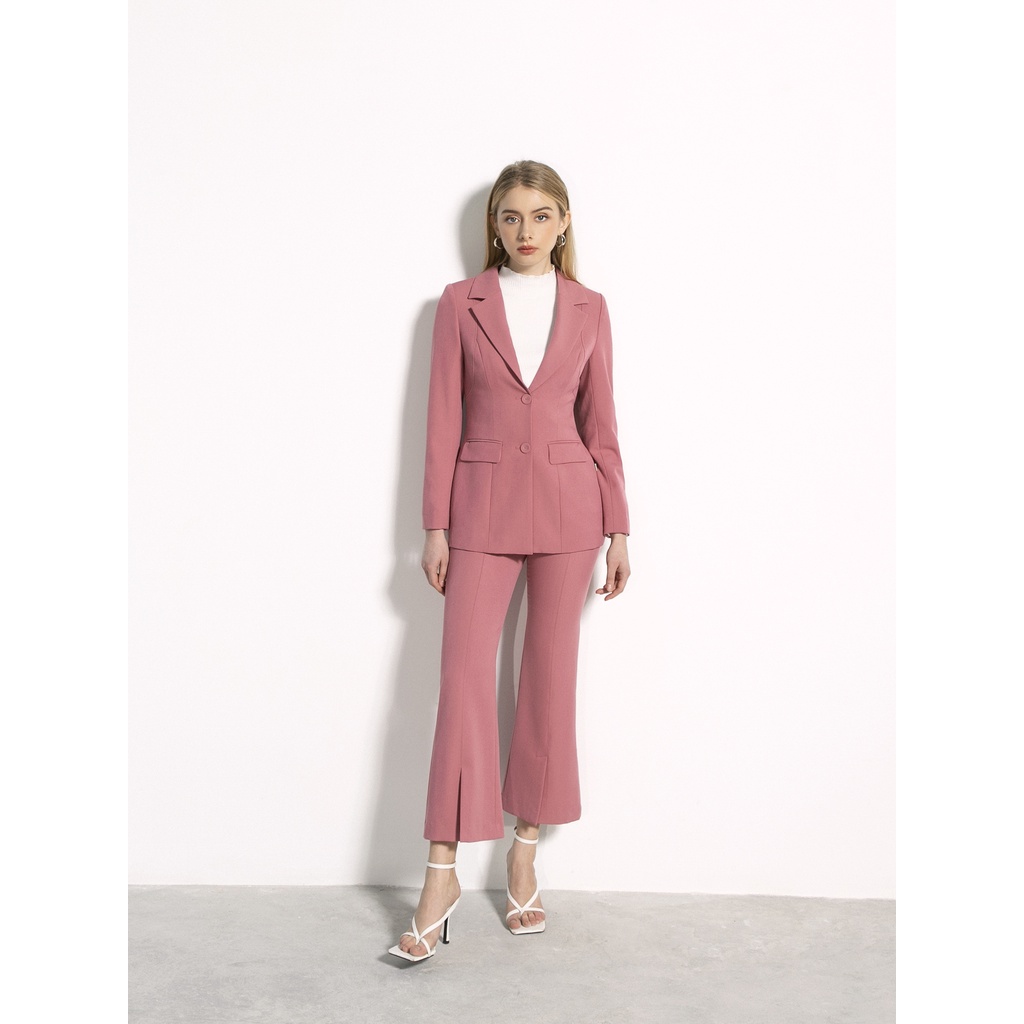 Áo vest dáng ôm cổ 2ve 1 hàng cúc diễu đắp vai D.CHIC 160401