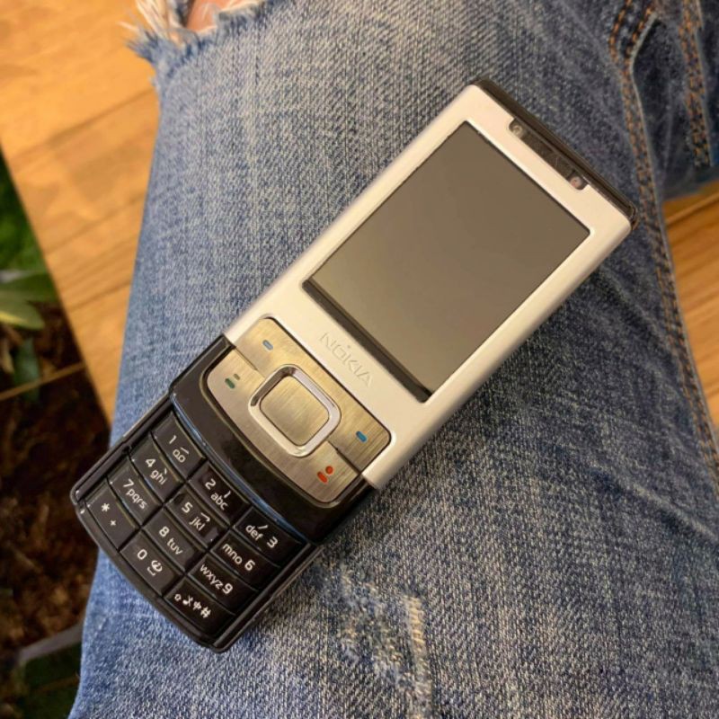 điện thoại nokia 6500s slide nắp trượt.