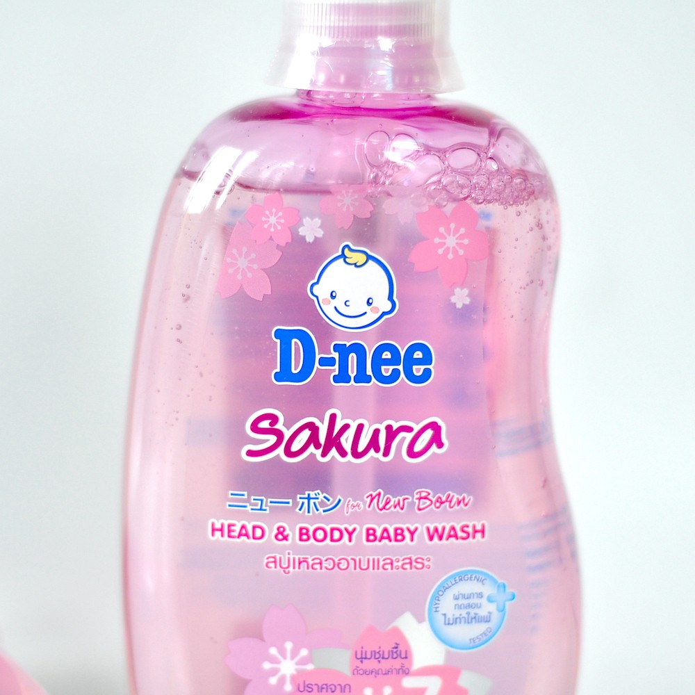 Sữa tắm gội cho trẻ sơ sinh và trẻ nhỏ Dnee Sakura 180ml Thái Lan