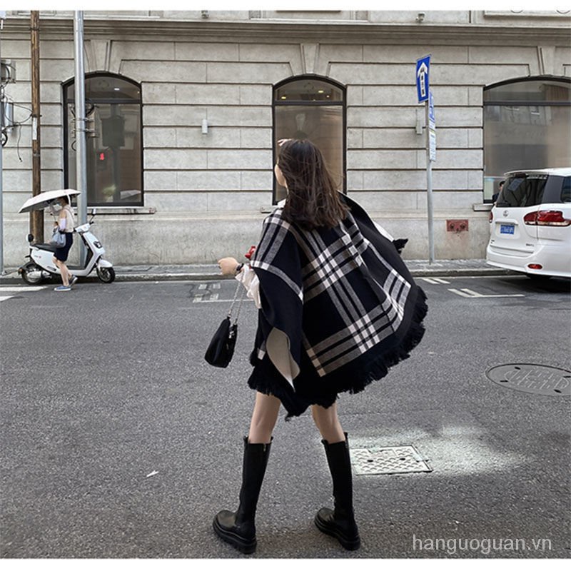 CHANEL Khăn choàng lông chồn hai mặt dáng rộng kẻ sọc trắng đen phong cách phương Tây YP0N | BigBuy360 - bigbuy360.vn