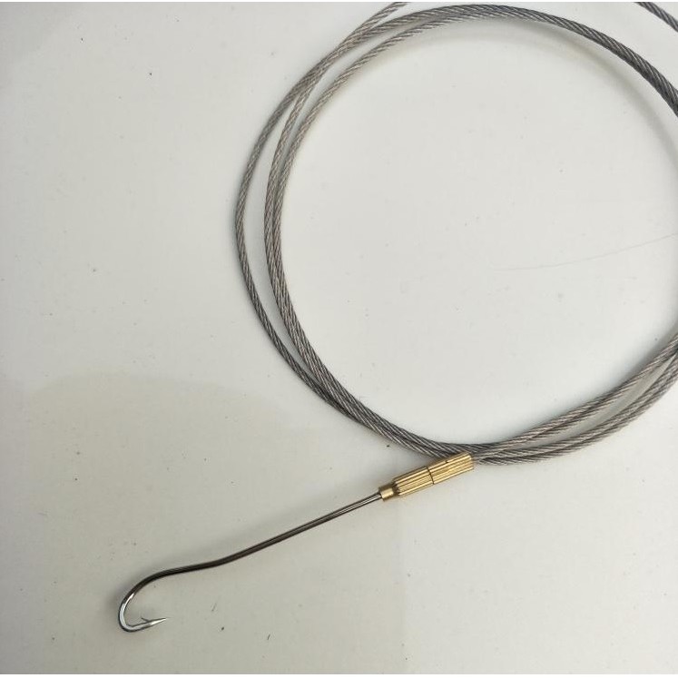 Bộ dây câu lươn gồm 2 lưỡi đi kèm