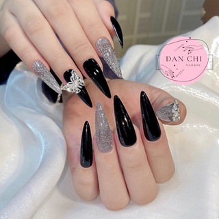 Nailbox móng úp thiết kế sẵn mẫu đen đính charm bướm