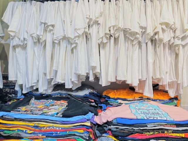 PHÔNG UNISEX TRẮNG RẺ VÔ ĐỊCH | BigBuy360 - bigbuy360.vn