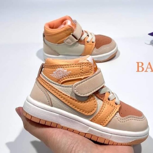 GIÀY THỂ THAO BÉ GÁI BÉ TRAI , GIÀY SNEAKER CHO BÉ ,GIÀY TRẺ EM JD CAM VỪA
