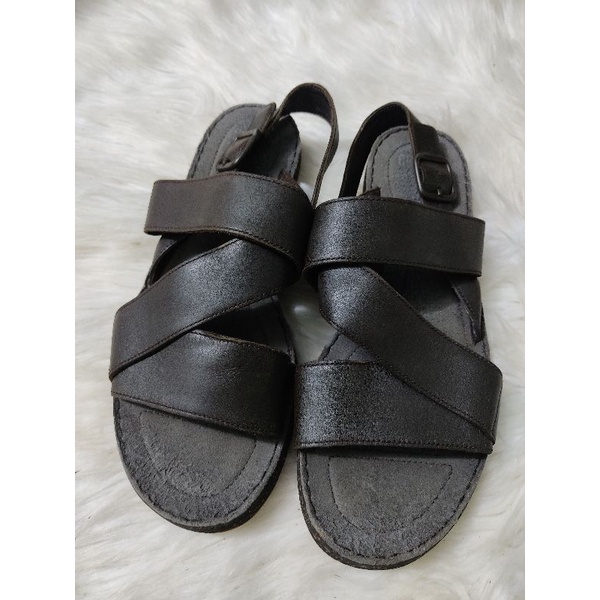 Sandal da thật size 38