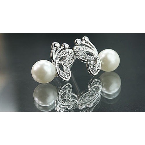 Khuyên tai Hình Bướm Đính Đá / Ngọc Trai Giả Sang Trọng