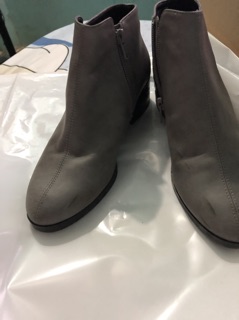 Thanh lí giày boot juno nữ gót vuông 5cm 170k