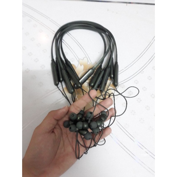 Tai nghe Bluetooth Mozard Z702 likenew 98%