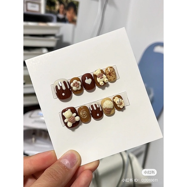 Nail box phom móng ngắn