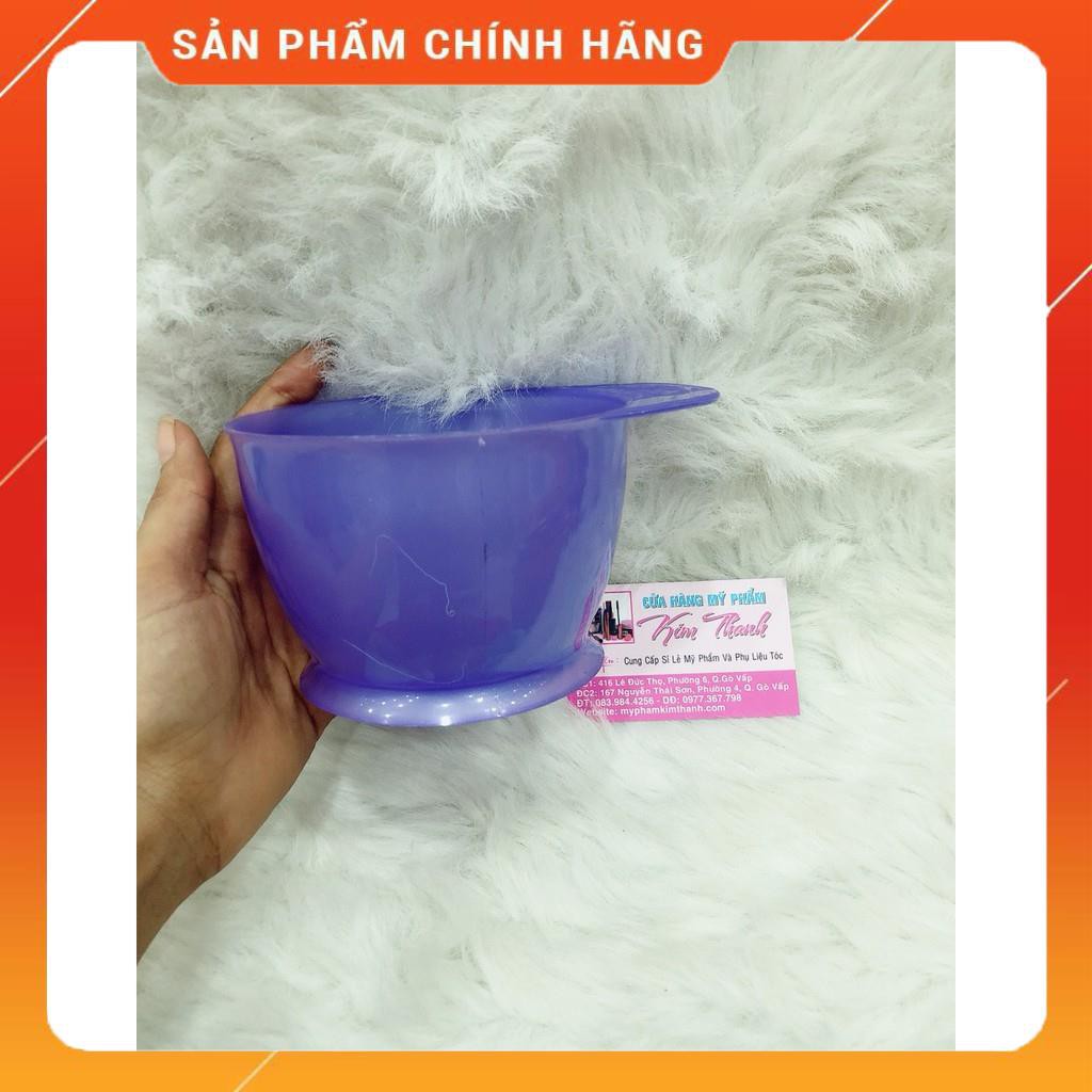 chén đựng thuốc nhuộm màu sắc