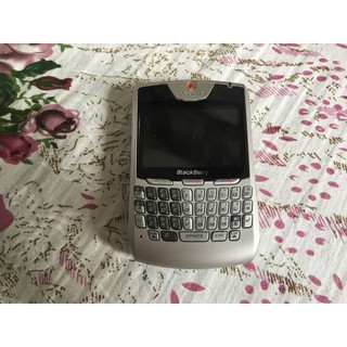 Điện thoại Blackberry 8707V máy zin còn nguyên tem Void.