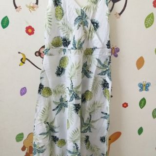 Váy 2 dây đi biển chất tơ đũi