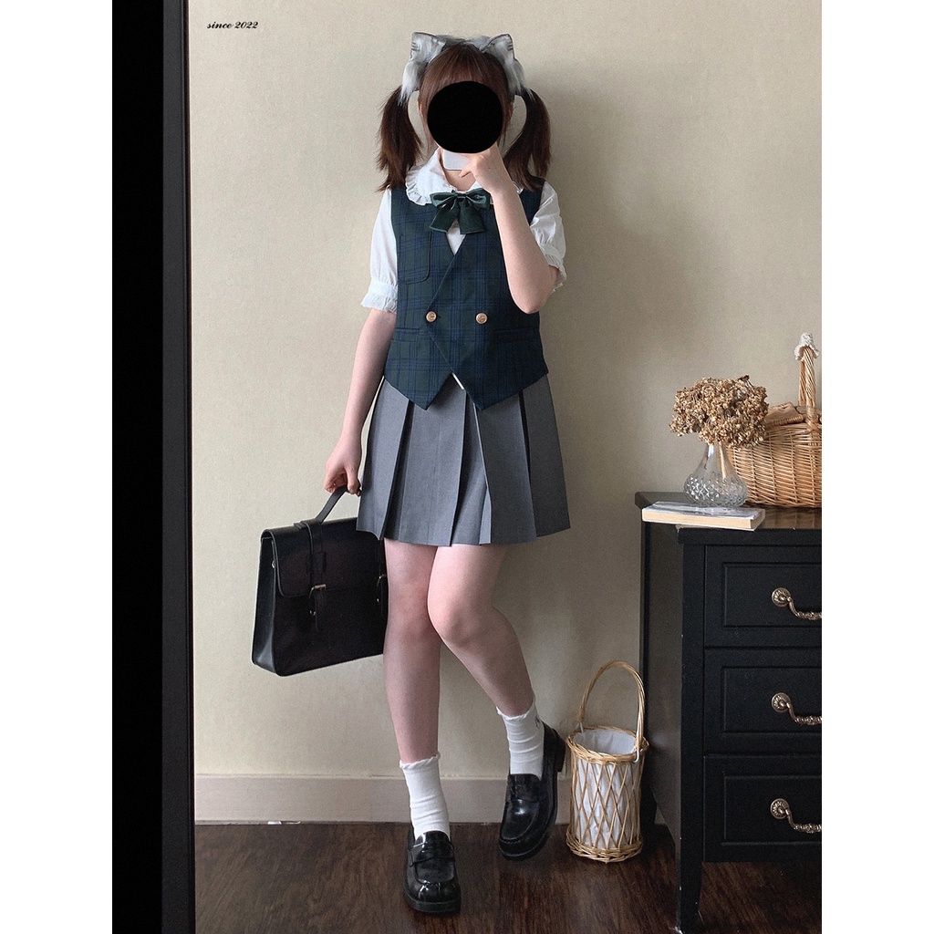 Áo gile Brand Sleep Doll - Màu xanh lá, kẻ sọc #gile #Sleepdoll
