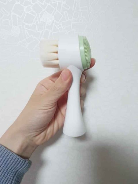 🌟Cọ Rửa Mặt Đa Năng INNISFREE 
#Innisfree_Dual_Pore_Cleansing_Brus | BigBuy360 - bigbuy360.vn