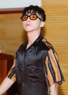 Kính Gucci Sơn Tùng