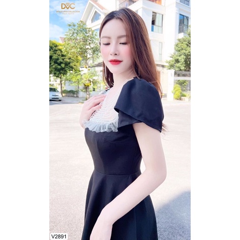 V2891 váy xoè đen cổ đính hạt