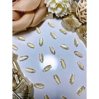Charm đá mắt mèo đính móng cực đẹp