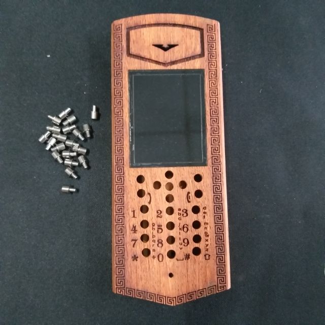 Vỏ gỗ cho điện thoại 2730 mẫu chữ nhẫn