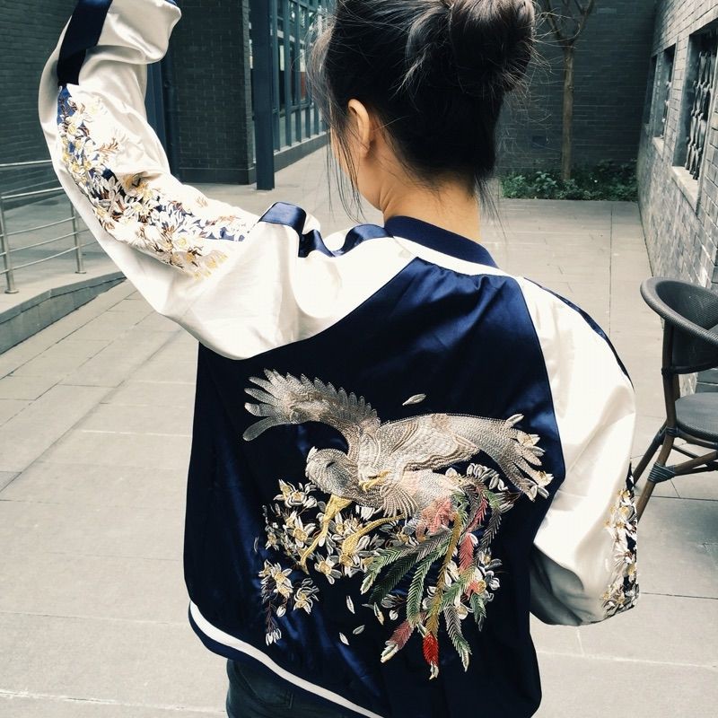 ÁO KHOÁC BOMBER THÊU HẠC SUKAJAN JACKET