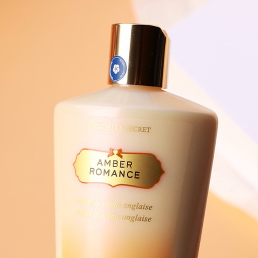 Dưỡng thể hương thơm Victoria Amber Romance 250ml | BigBuy360 - bigbuy360.vn