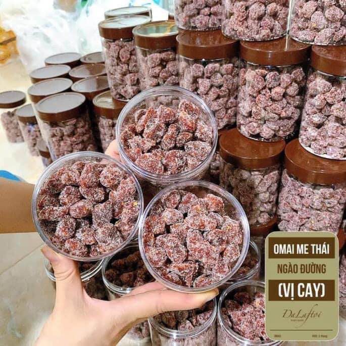 Me cay ngào đường muối ớt hộp 500g.