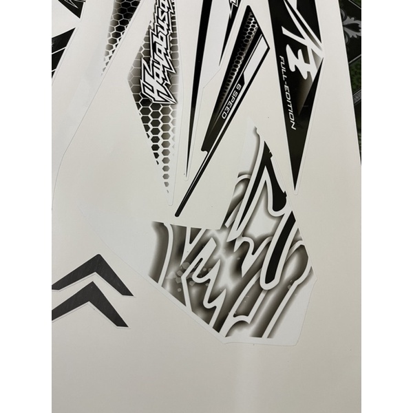 Tem rời Winner V1 xe trắng tem đen - mẫu Hayabusa