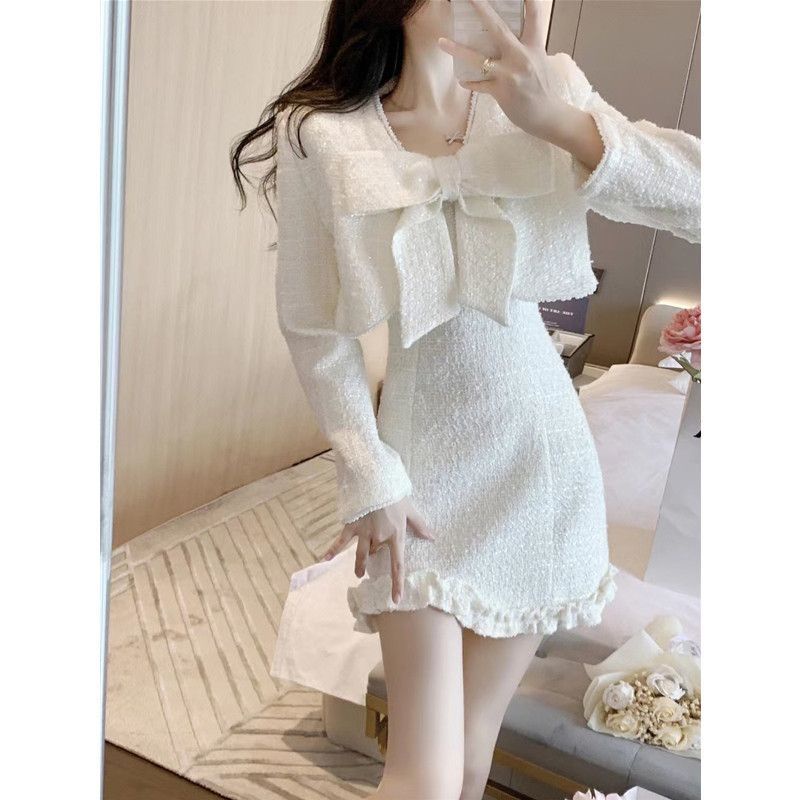 Bộ trang phục 2 món phối nơ phong cách Hàn Quốc ngọt ngào cho nữ