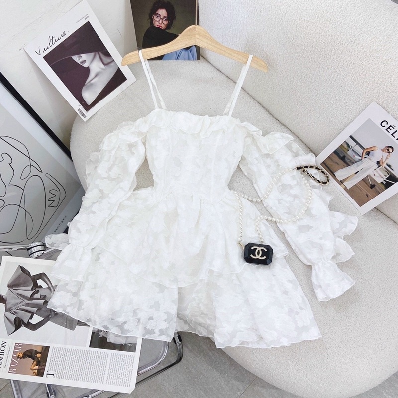 ĐẦM 2 DÂY HOA NỔI BÈO TẦNG 14CLOTHINGGG