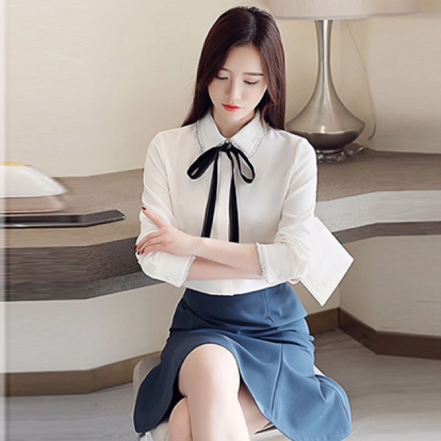 Áo sơ mi nữ tay dài cổ sen viền bèo cột nơ công sở