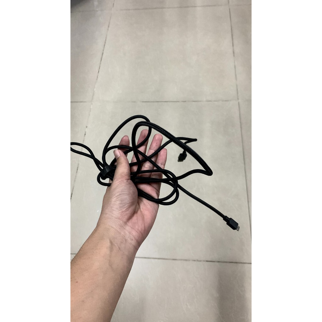 Cáp sạc Razer hàng zin bóc máy, cổng sạc type c.