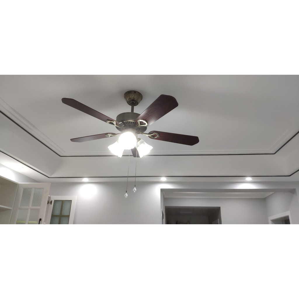 Đèn Quạt trần trang trí tân cổ Châu Âu