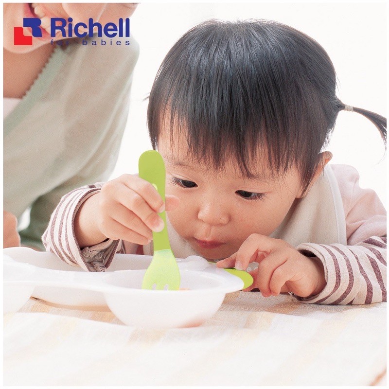Khay Ăn Dặm Cho Bé Ba Ngăn Richell