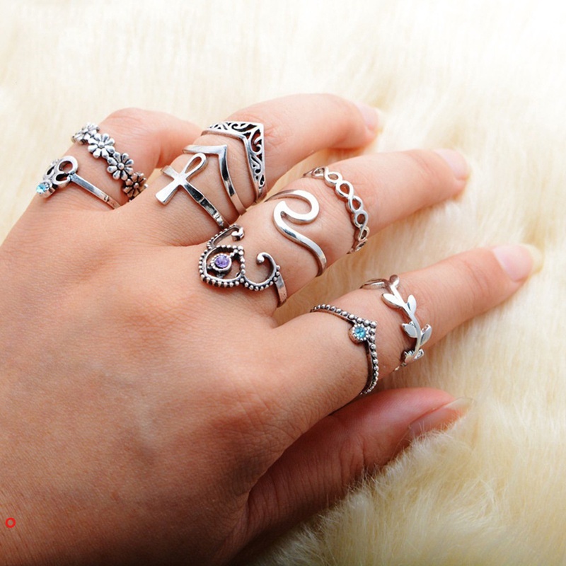 Set 10 nhẫn đeo khớp ngón tay nhiều mẫu mã thời trang cá tính cho nữ