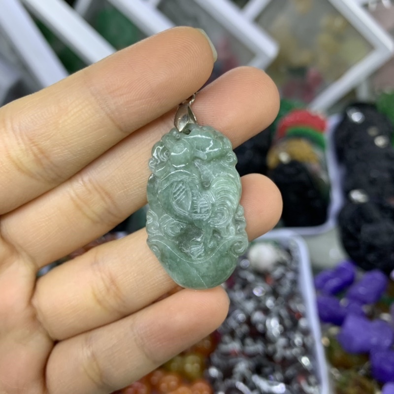 Mặt Dây Chuyền Con Giáp Đá Ngọc Phỉ Thuý Có Tặng Kèm Dây Đeo