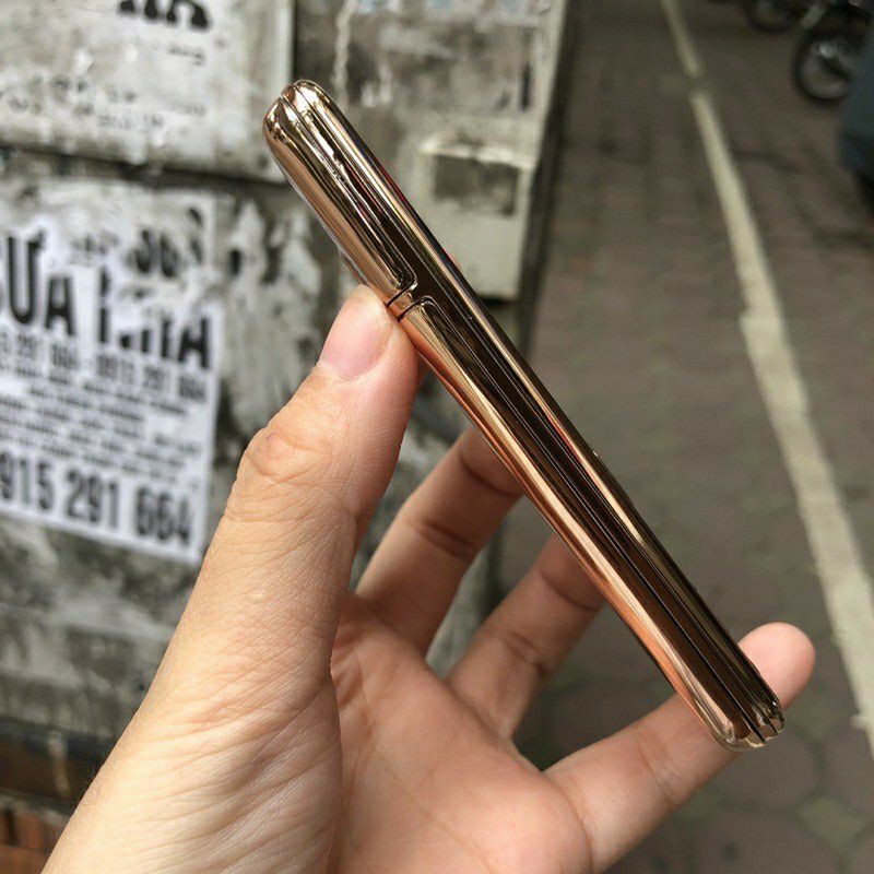 Điện thoại nokia 6700 rose golld
