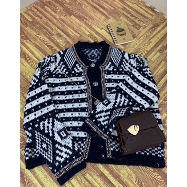 Cadigan hoạ tiết tuyển Hàn ảnh thật trải sàn shop chụp - HÀNG MỚI VỀ | BigBuy360 - bigbuy360.vn