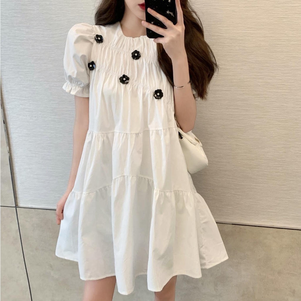 ( Ảnh thật):Váy thô trắng đính hoa dáng baby doll bầu bí mặc thoải mái form xinh tiểu thư