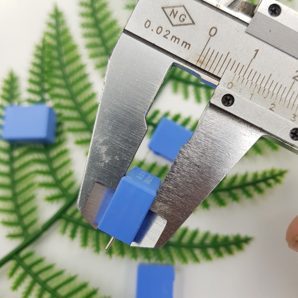 Tụ Mica 0.33uF 330nF 275V kích thước 8x18MM chân ngắn - ShopLinhKienM2M