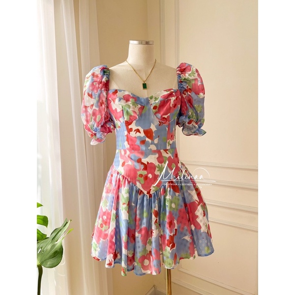 JUMSUIT HOA VĂN XOÈ TAY PHỒNG XẾP LY C2326