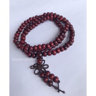 Chuỗi tràng hạt phong thủy đeo tay màu đỏ nâu dành cho những bạn mệnh Hỏa