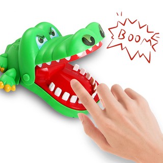 Đồ Chơi Hình Cá Sấu Cắn Tay Mini Sáng Tạo