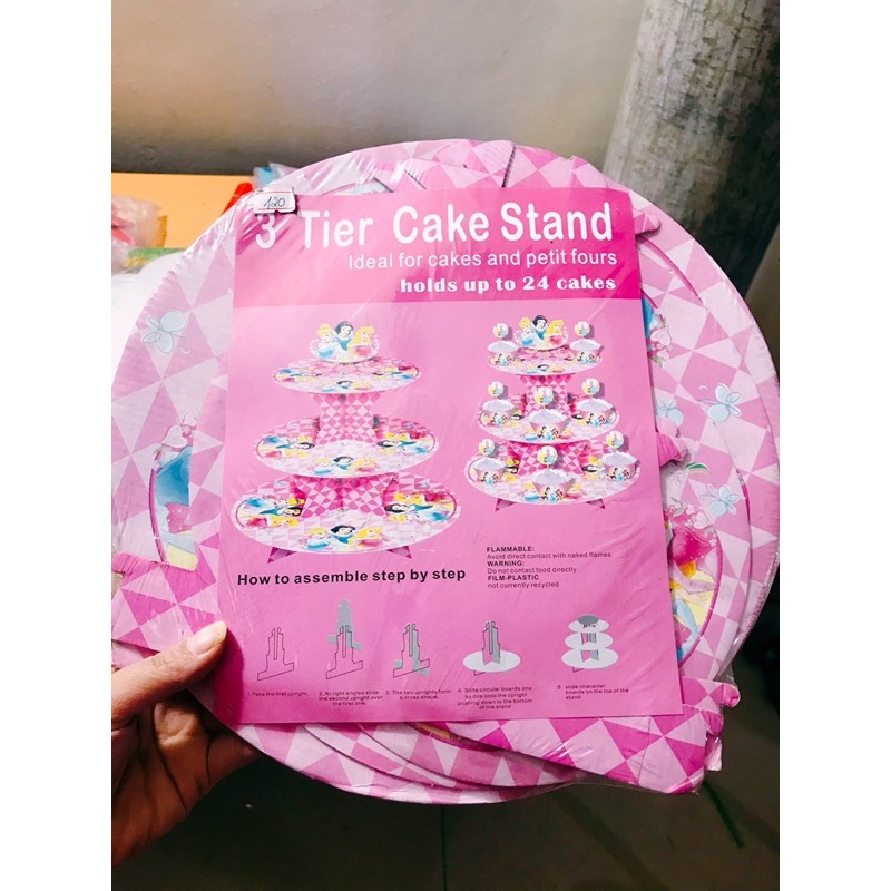 KỆ BÁNH SINH NHẬT 3 tầng bìa cứng
