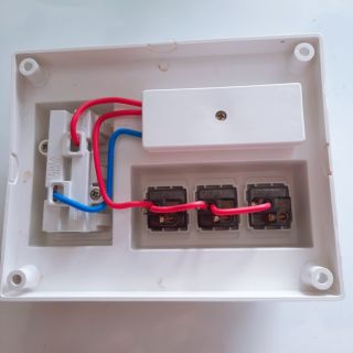 Bảng điện LIOA