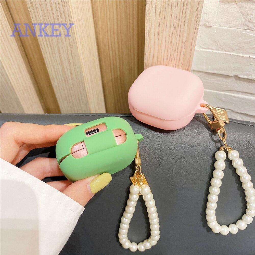 Fashion Pearl bracelet Soft Cover for Samsung Galaxy Buds Live  / Buds + Case Redmi AirDots 2 / Xiaomi Air 2 SE / Oppo W51 / Huawei Freebuds Pro Bluetooth Headset Charging Box Cover Headphone Skin Decor