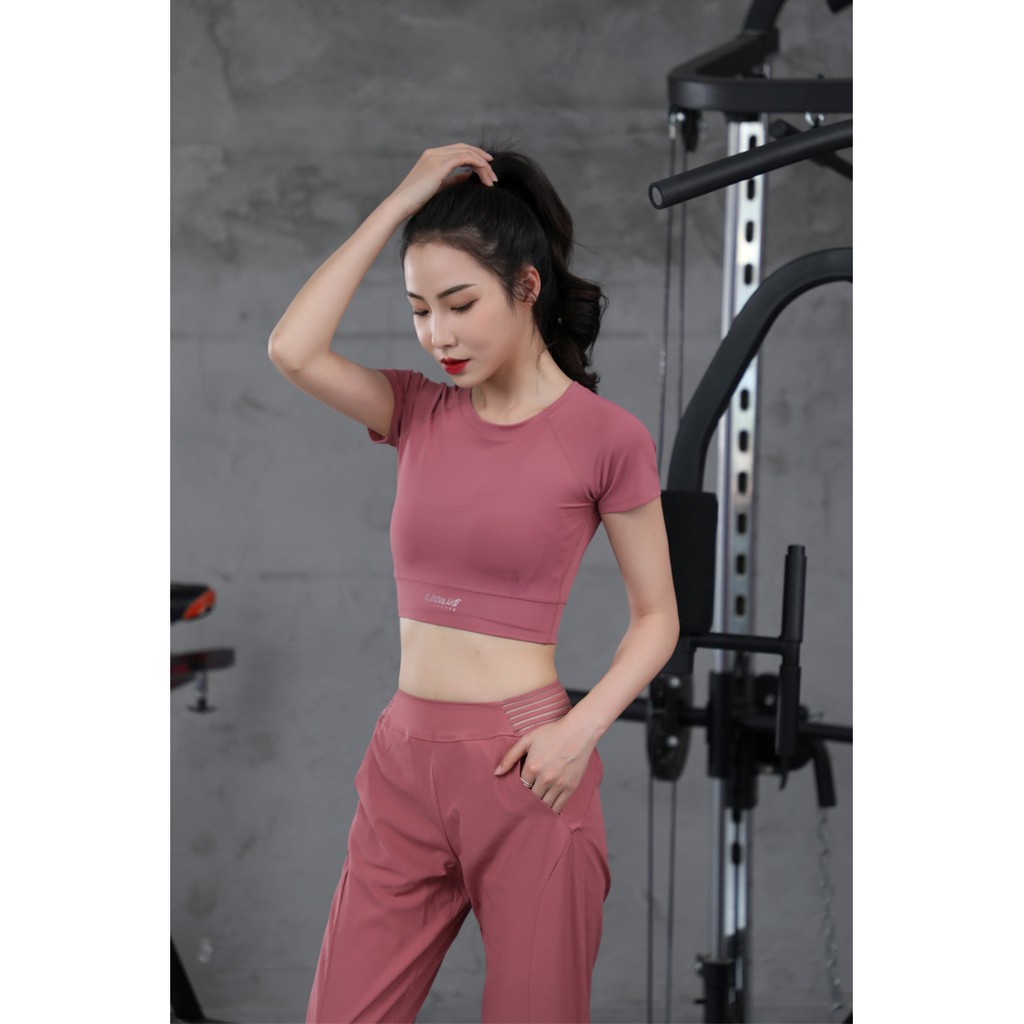 Áo Bra Croptop FREESHIP DK-062 Áo Thể Thao Nữ Phông Ngắn Khoe Vòng 2 Gợi Cảm