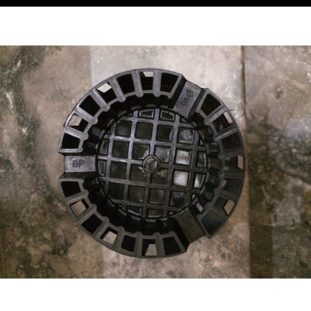 5 chậu nhựa trồng Lan, ươm ki phi 16