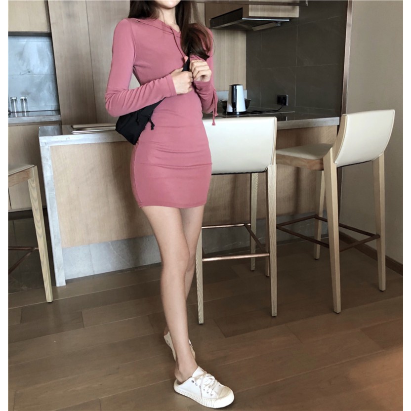 Đầm ngắn ôm tay dài quyến rũ cho nữ