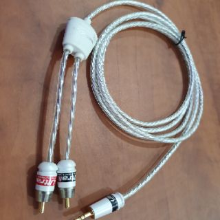 Dây 3.5 ra 2 AV UTRALINK hàng bãi canada Chiều dài 2m