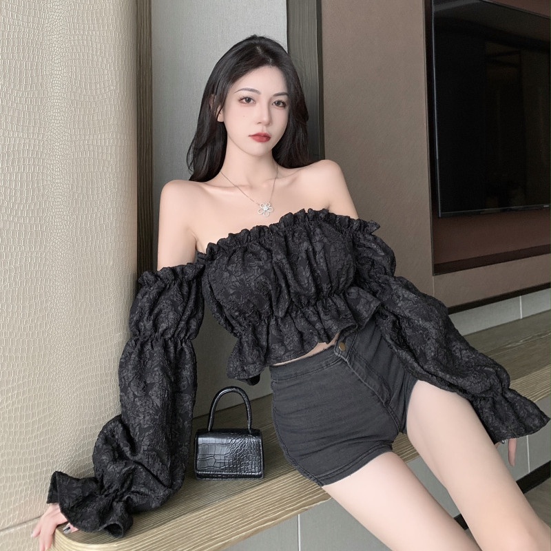 Đầm trễ vai form ôm thời trang mùa đông quyến rũ